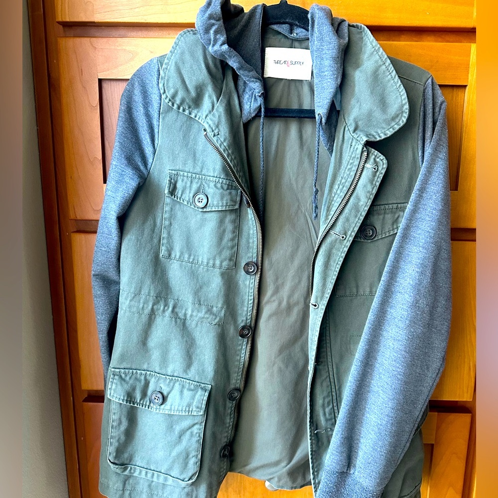 Utility hoodie jacket medium